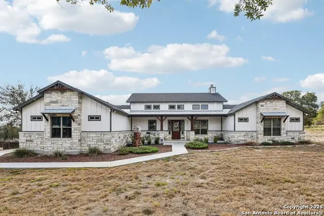 132 Wood Valley, Adkins, TX 78101 - Image #3