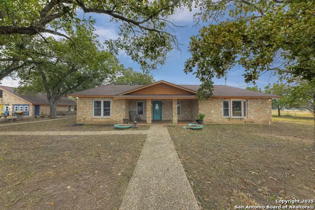 3136 Bolton, Marion, TX 78124 - Image #2