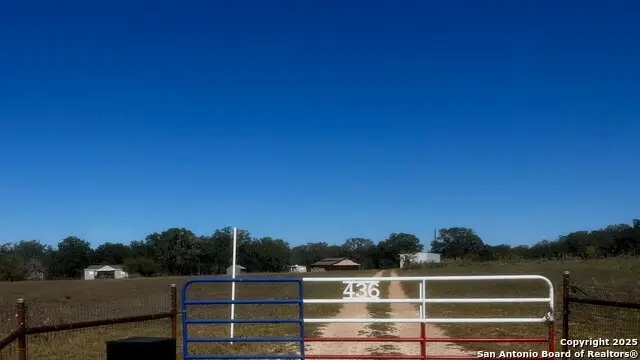 436 Old Colony, Seguin, TX 78155 - Image #2