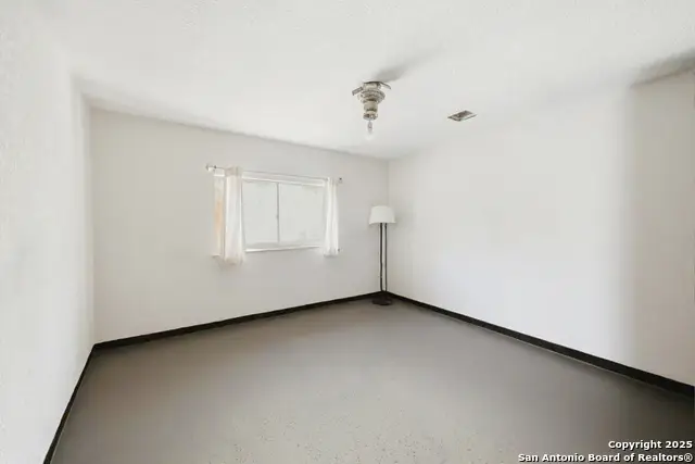 7002 Glen Cliff, San Antonio, TX 78239 - Image #2