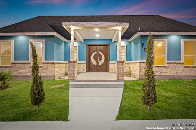 703 W Petaluma Blvd, San Antonio, TX 78221 - Image #3