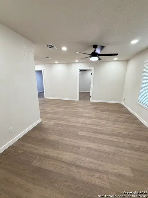 7258 Hickory Grove, San Antonio, TX 78227 - Image #2