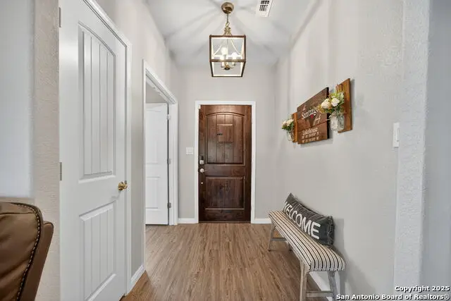 1204 Lasso Loop, Canyon Lake, TX 78133 - Image #3