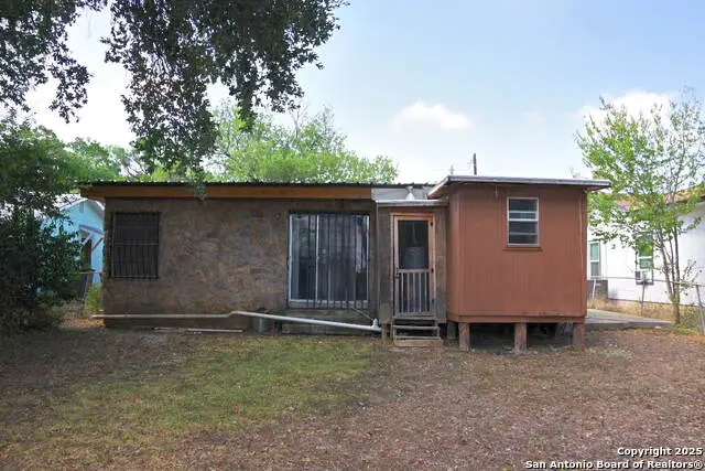 1918 Dahlgreen, San Antonio, TX 78237 - Image #2