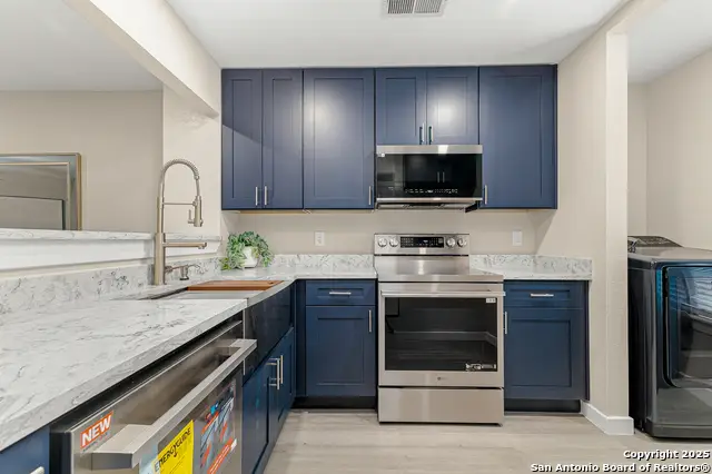 7880 Micron #103, San Antonio, TX 78251 - Image #3