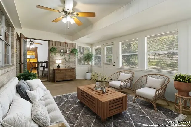 616 Ridgecrest, New Braunfels, TX 78130 - Image #2