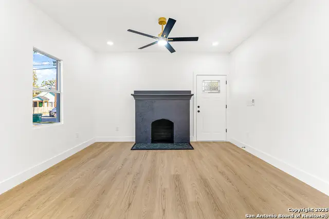 530 Kirk Pl, San Antonio, TX 78225 - Image #3