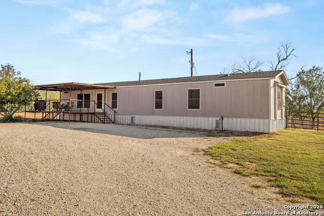 10055 Fm 467, Seguin, TX 78155 - Image #2