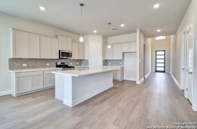 8016 Trail Grant, Schertz, TX 78154 - Image #3