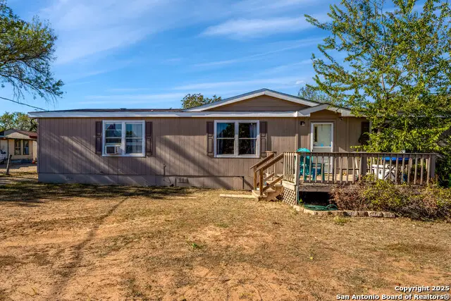 1331 Sutherland Springs, Floresville, TX 78114 - Image #2