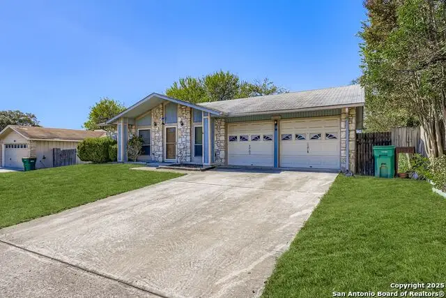 11817 Splintered Oak, Live Oak, TX 78233 - Image #3