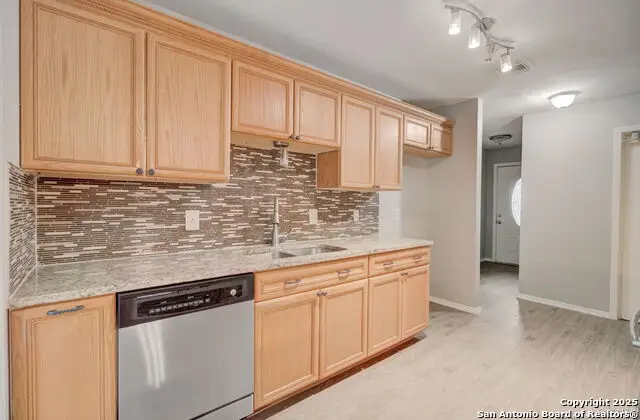 13614 Larkbrook, San Antonio, TX 78233 - Image #2