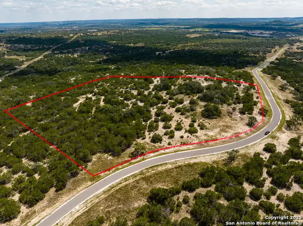 289 Dark Sky Path, Kerrville, TX 78028