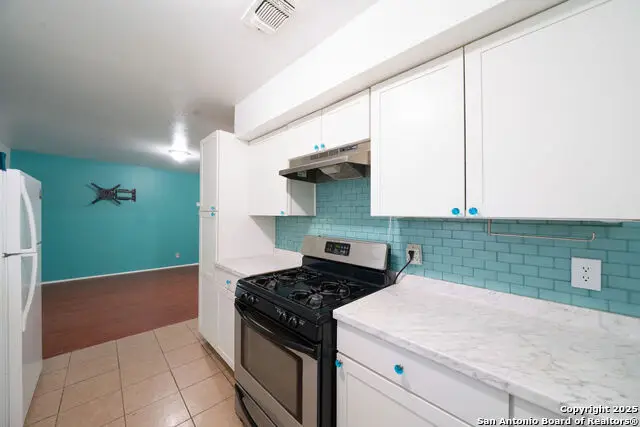 5135 Village Lawn, San Antonio, TX 78218 - Image #2
