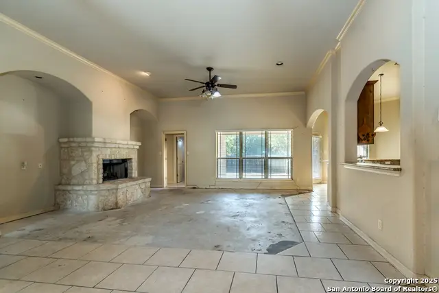 681 Rosewood, Boerne, TX 78006 - Image #2