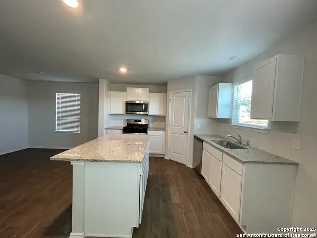 13612 Bach Circle, San Antonio, TX 78252 - Image #3