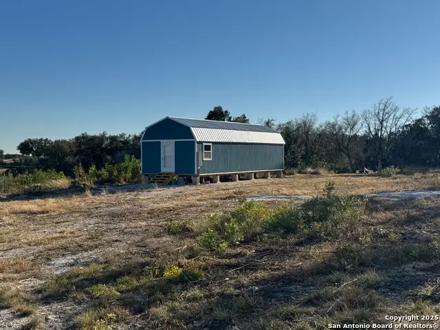 10581 W Ranch Road 337, Camp Wood, TX 78833 - Image #3