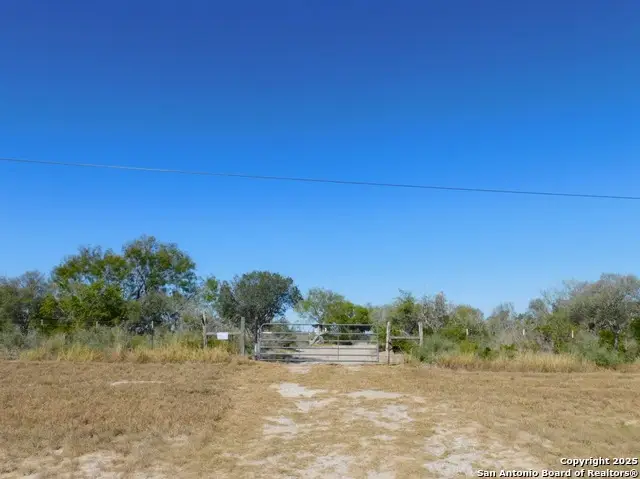 653 South Hwy 59, George West, TX 78022 - #1