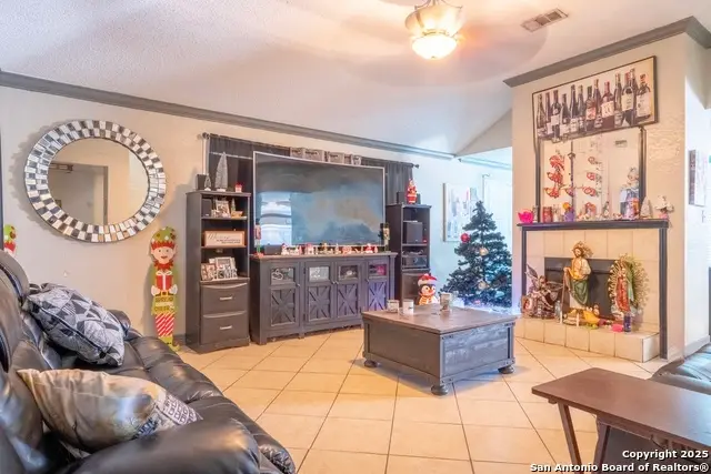 5027 Cabin Lake, San Antonio, TX 78244 - Image #3