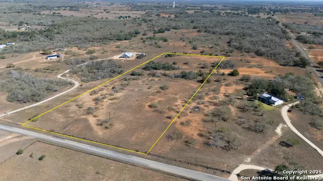 190 County Road 467, Stockdale, TX 78160 - Image #2