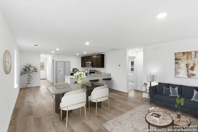 308 Lazyglade Ln, Seguin, TX 78155 - Image #2