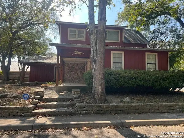 402 Herff Street, Boerne, TX 78006