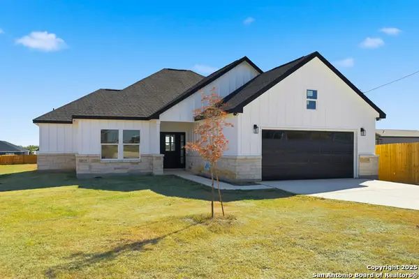 17114 Laguna Seca, Atascosa, TX 78002