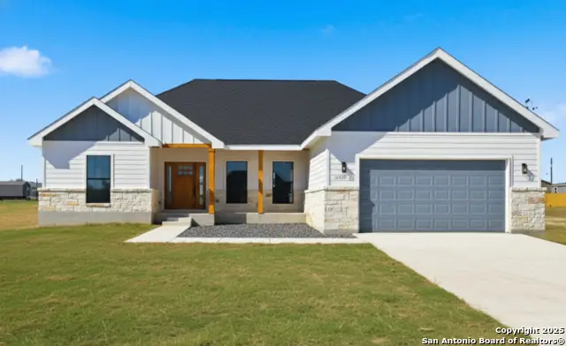 16935 Rancho Escondido, Atascosa, TX 78002 - Image #1