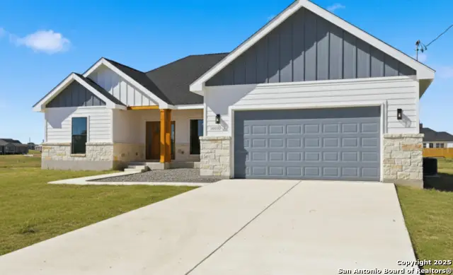 16935 Rancho Escondido, Atascosa, TX 78002 - Image #2