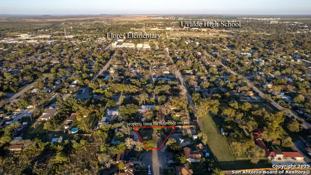 11 Rosebud, Uvalde, TX 78801 - Image #3