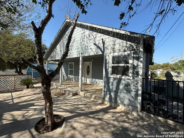 359 N San Horacio, San Antonio, TX 78237 - Image #3