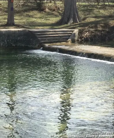 557 Siesta, Bandera, TX 78003 - Image #3