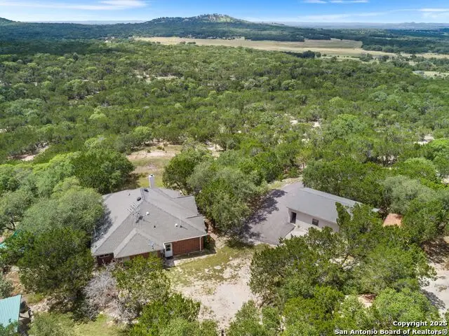 4366 Whartons Dock, Bandera, TX 78003 - Image #2