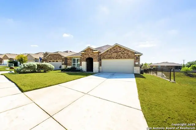 13218 Triple X Dr, San Antonio, TX 78253 - Image #2