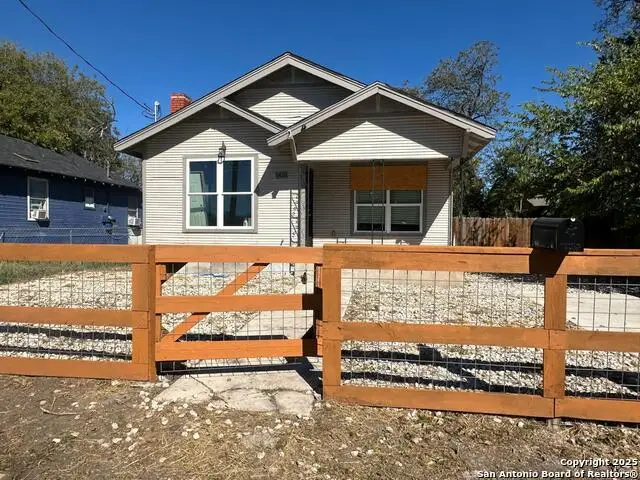 1431 Crockett, San Antonio, TX 78202 - Image #1