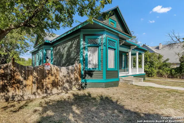 1123 W French Place, San Antonio, TX 78201 - Image #2