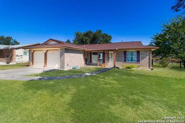 6711 Yellow Rose St, Leon Valley, TX 78238 - Image #3