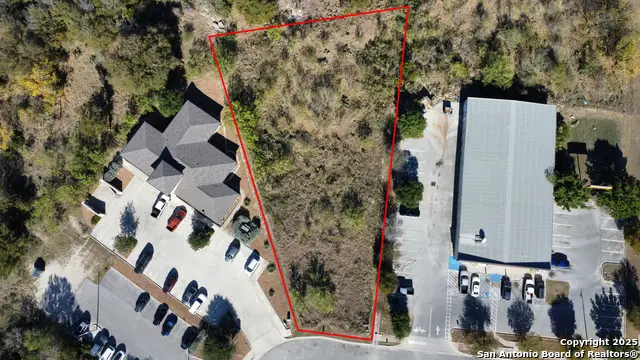 106 Willow Springs Dr, San Marcos, TX 78666 - Image #1