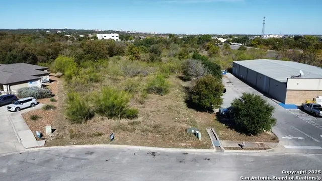 106 Willow Springs Dr, San Marcos, TX 78666 - Image #3