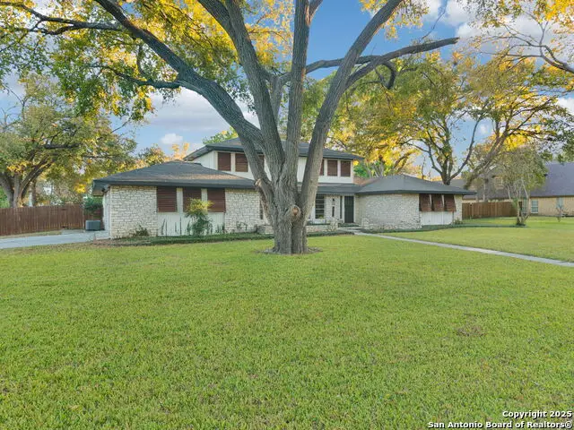 1939 Wayside, Seguin, TX 78155 - #1