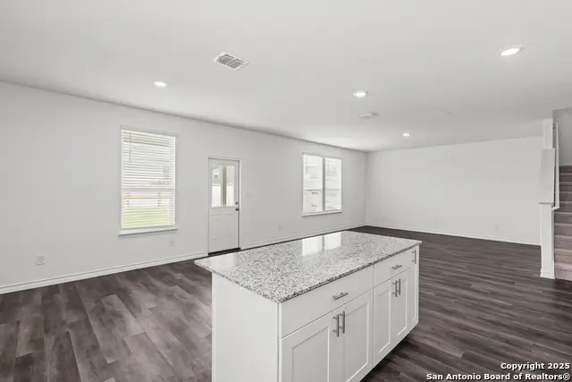 8251 Hamrick Circle, San Antonio, TX 78252 - Image #3