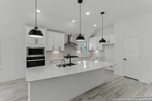 341 Bodensee, New Braunfels, TX 78130 - Image #3