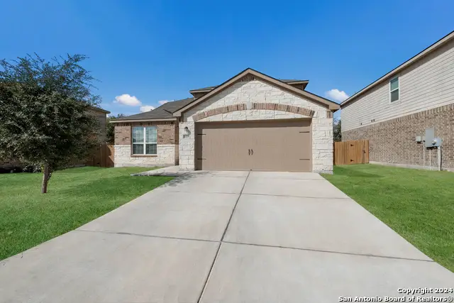 6119 Cooper Cash, San Antonio, TX 78252 - Image #2