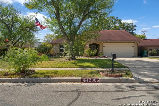 12005 Smoking Oaks, Live Oak, TX 78233 - Image #1