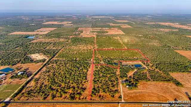 1 Cr 331 E, Jourdanton, TX 78026 - Image #2