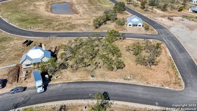 77 Arch Ray Lp, Fredericksburg, TX 78624 - Image #3