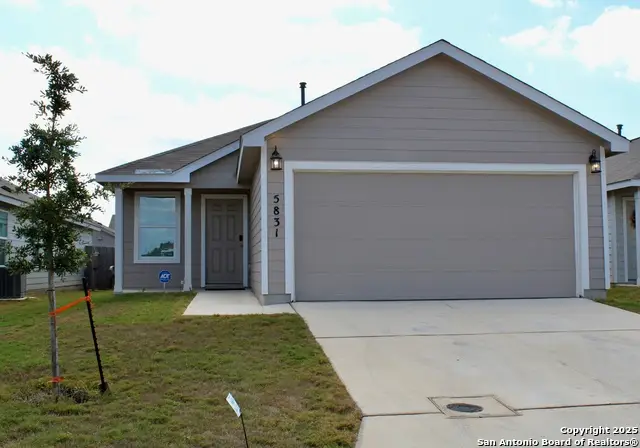 5831 Coahulia, Seguin, TX 78155 - Image #3