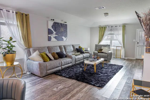 234 Fernwood, Schertz, TX 78108 - Image #3