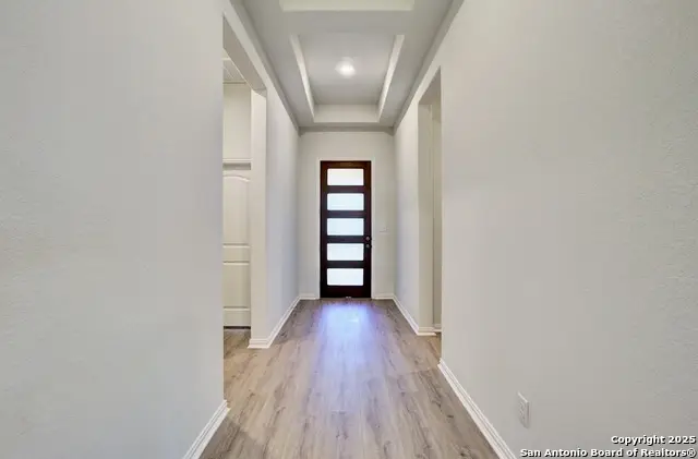 2027 Stephanie Avenue, New Braunfels, TX 78132 - Image #2