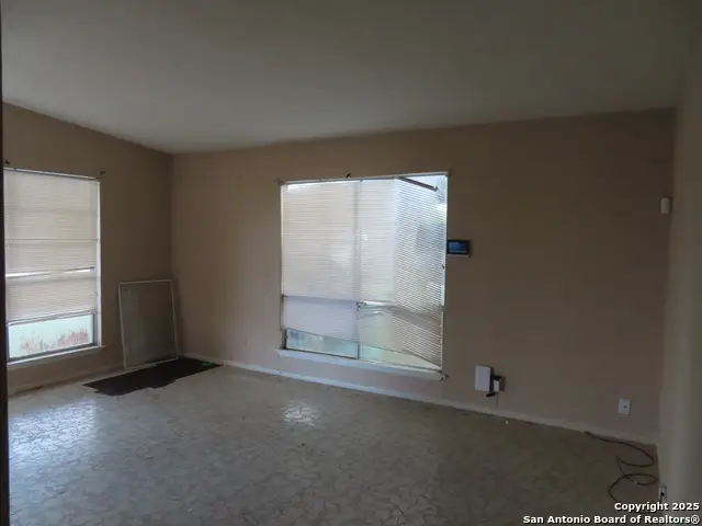 530 Scotty, San Antonio, TX 78227 - Image #3